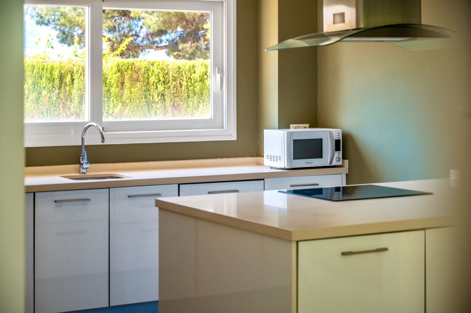 4 bedroom Villa for sale in Albir with pool garage - € 990,000 (Ref: 9494924)