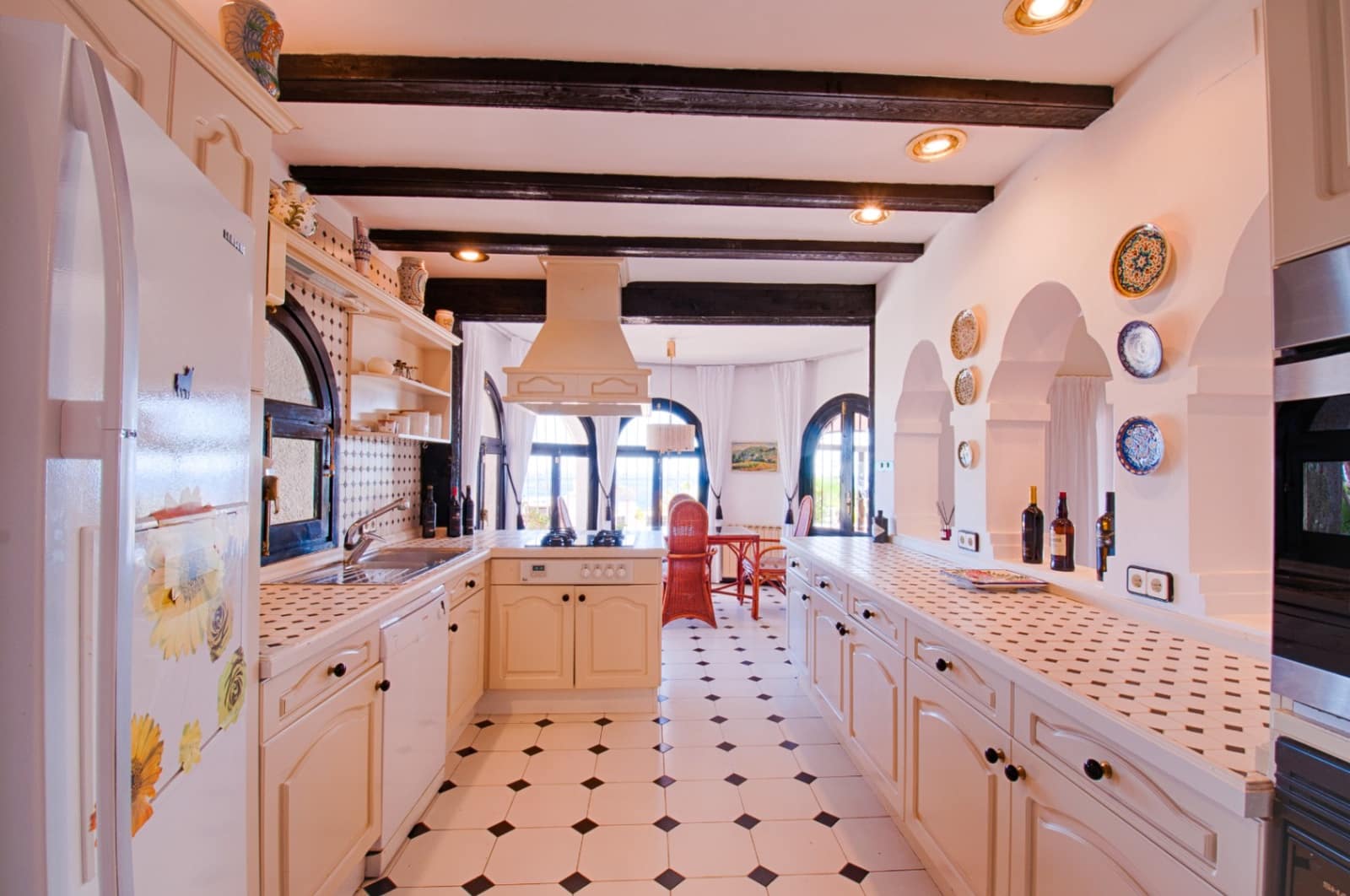 3 bedroom Villa for sale in Moraira with pool garage - € 1,550,000 (Ref: 9494926)