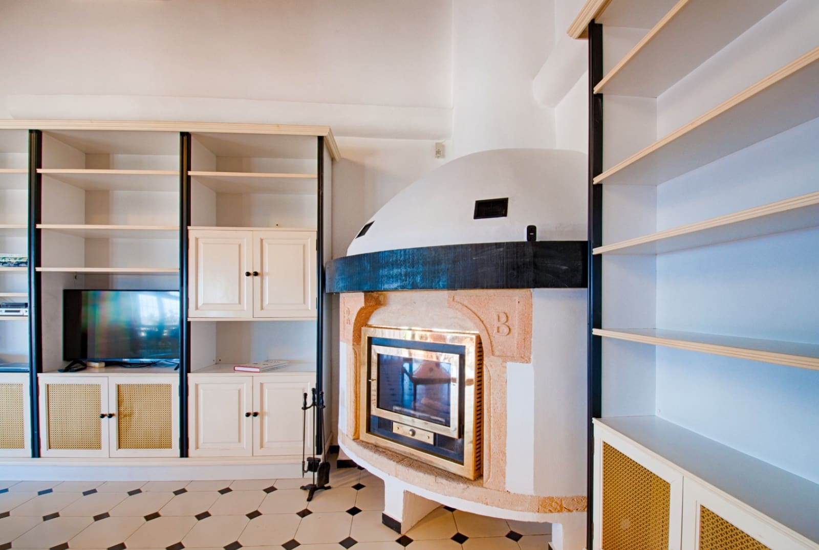 3 bedroom Villa for sale in Moraira with pool garage - € 1,550,000 (Ref: 9494926)