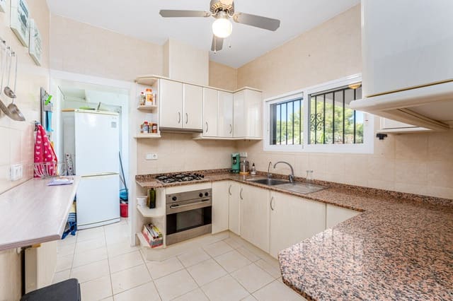 3 sypialnia Willa na sprzedaż w Albir, Alfaz del Pi / L'Alfàs del Pi z basenem garażem - 650 000 € (Ref: 9494928)