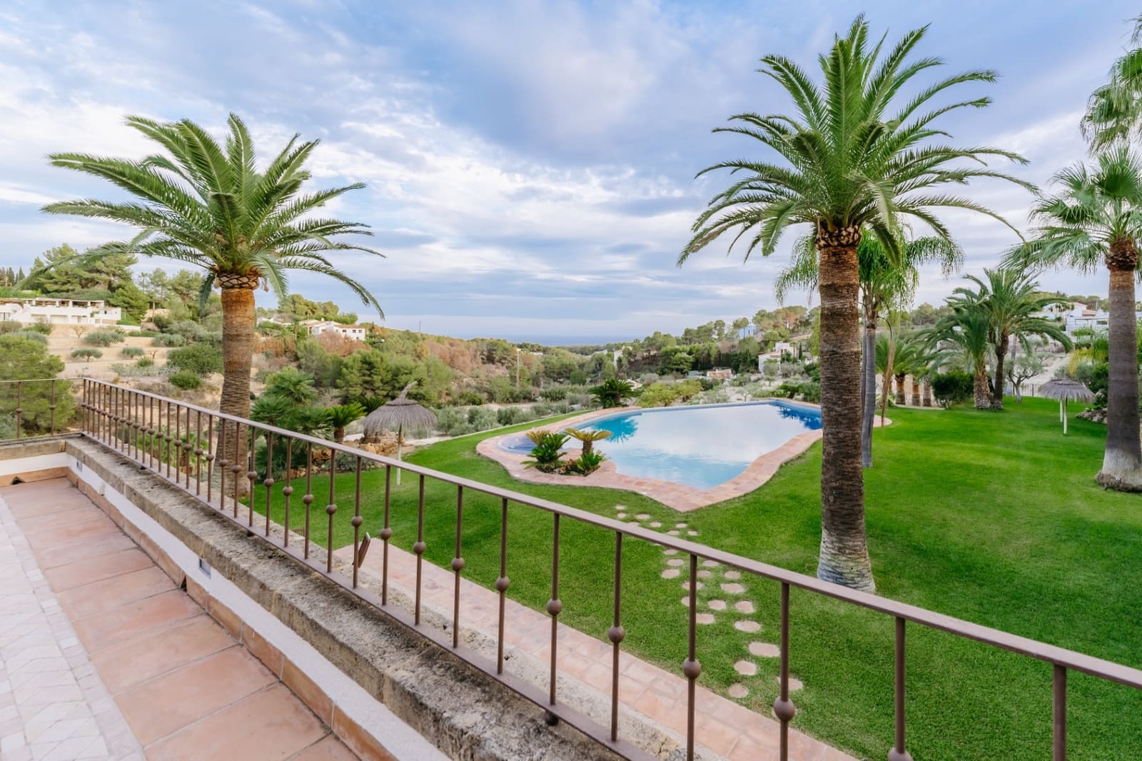 5 soveværelse Villa til salg i Benissa med swimmingpool garage - € 4.200.000 (Ref: 9494931)