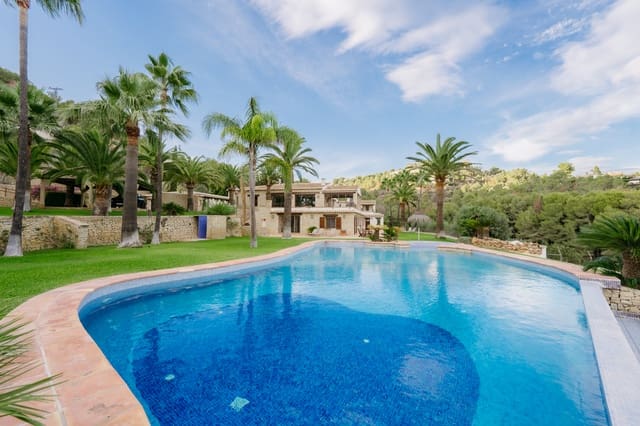 5 soveværelse Villa til salg i Benissa med swimmingpool garage - € 4.200.000 (Ref: 9494931)