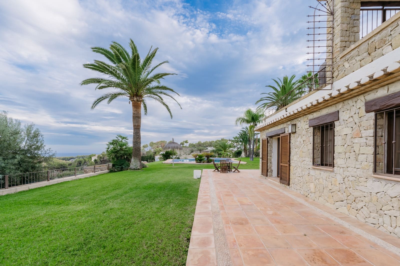 5 soveværelse Villa til salg i Benissa med swimmingpool garage - € 4.200.000 (Ref: 9494931)