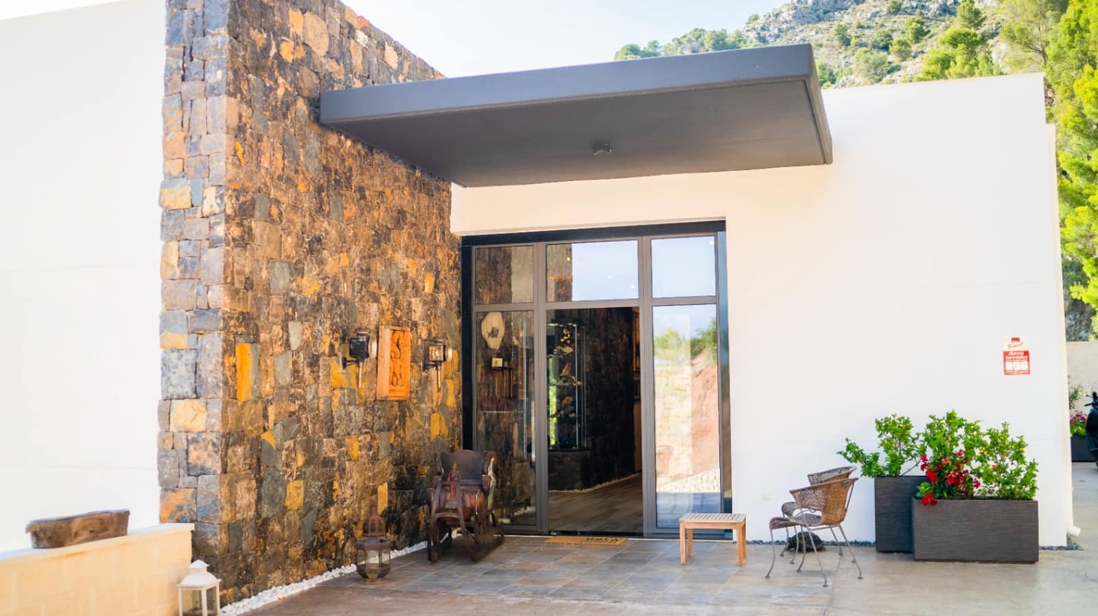 3 makuuhuone Huvila myytävänä paikassa Guadalest mukana uima-altaan 
autotalli - 1 895 000 € (Ref: 9494934)