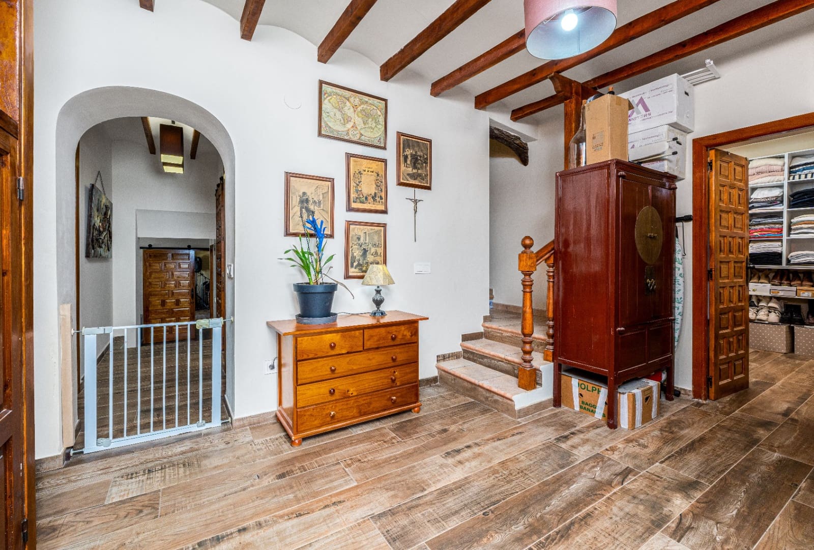 7 bedroom Villa for sale in Benissa with garage - € 1,349,000 (Ref: 9494935)