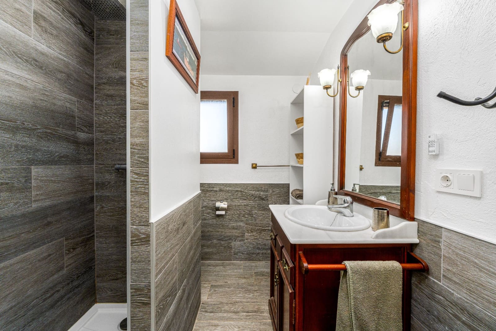 7 bedroom Villa for sale in Benissa with garage - € 1,349,000 (Ref: 9494935)