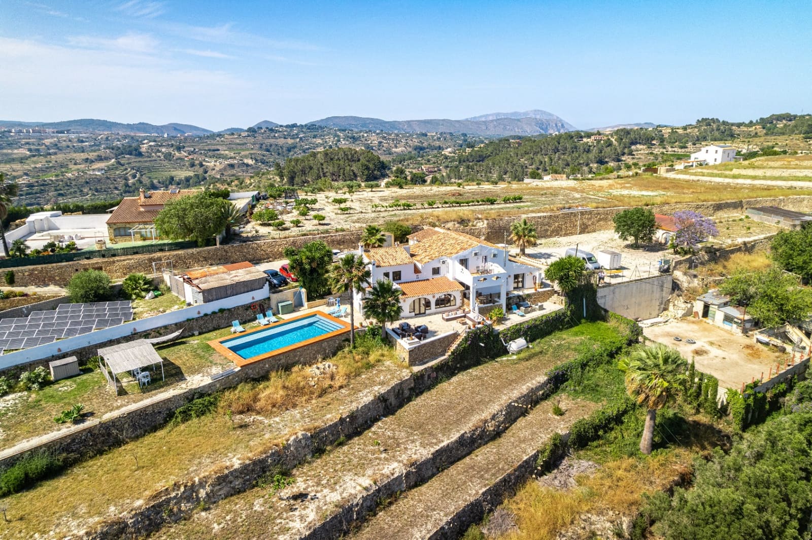 7 bedroom Villa for sale in Benissa with garage - € 1,349,000 (Ref: 9494935)