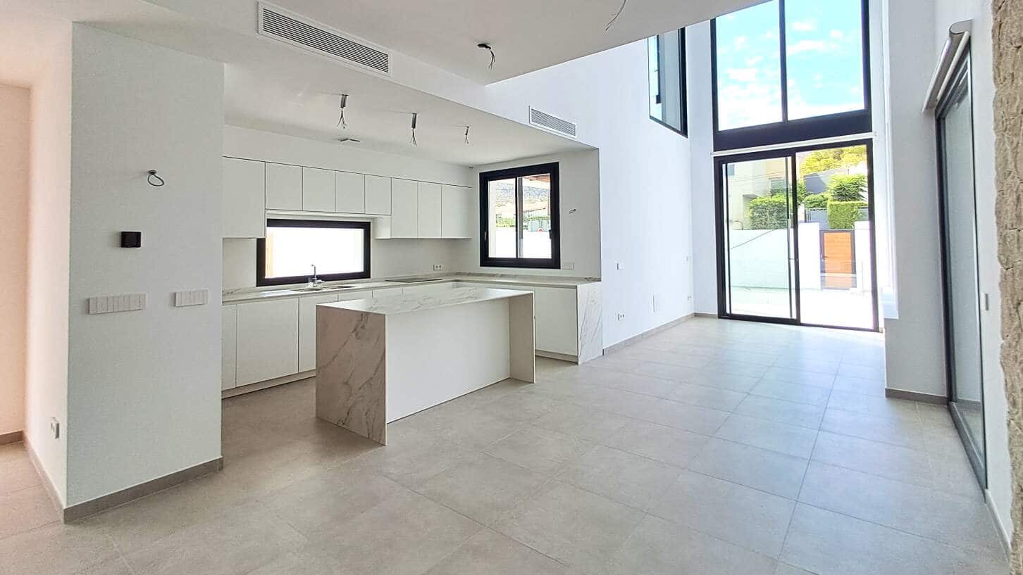 4 soveværelse Bungalow til salg i Albir med swimmingpool garage - € 875.000 (Ref: 9494937)