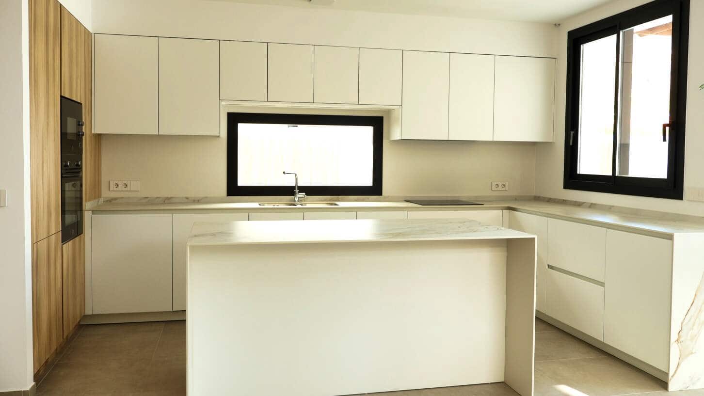 4 soveværelse Bungalow til salg i Albir med swimmingpool garage - € 875.000 (Ref: 9494937)