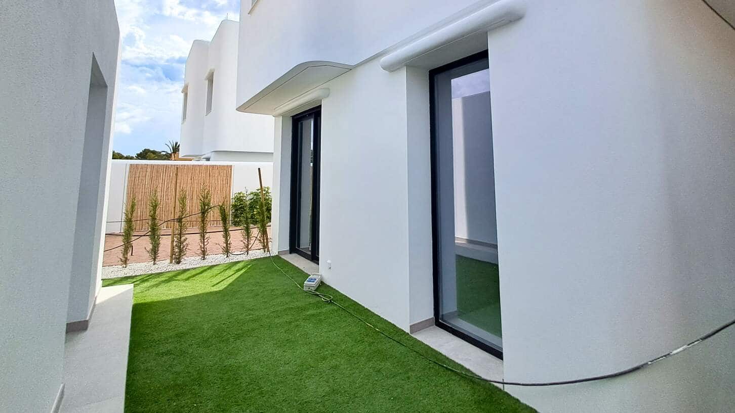 4 soveværelse Bungalow til salg i Albir med swimmingpool garage - € 875.000 (Ref: 9494937)