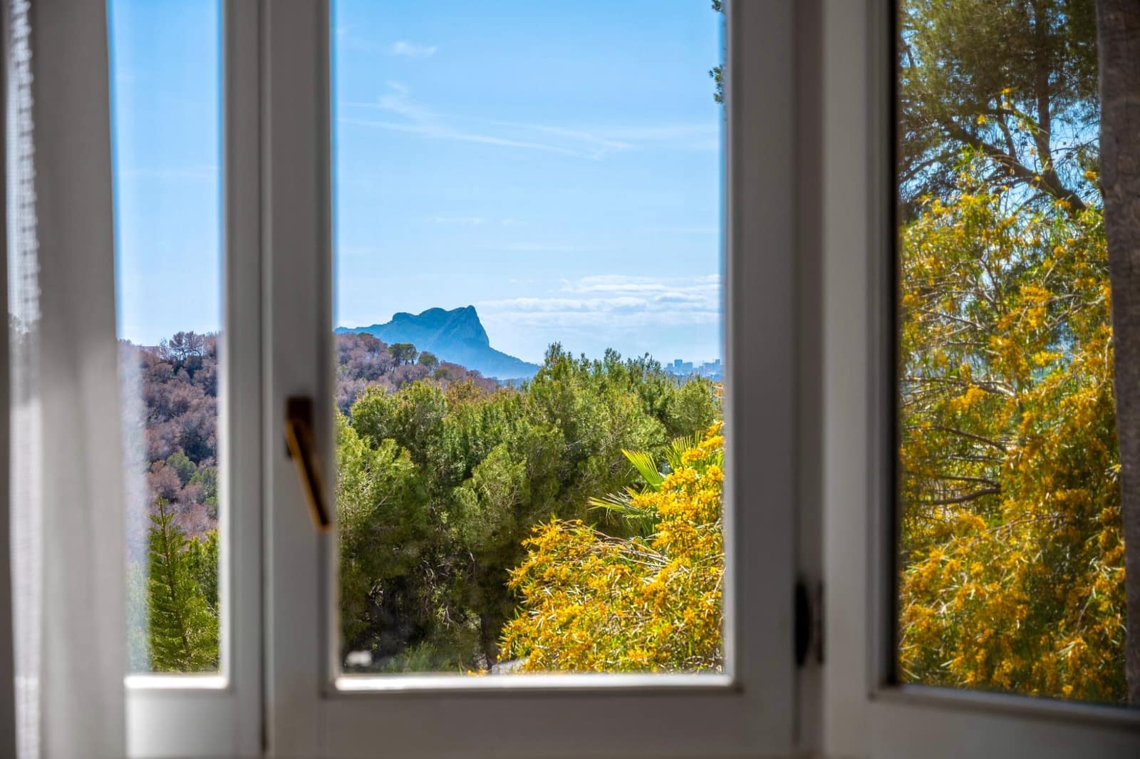 4 slaapkamer Villa te koop in Moraira met zwembad garage - € 980.000 (Ref: 9494938)