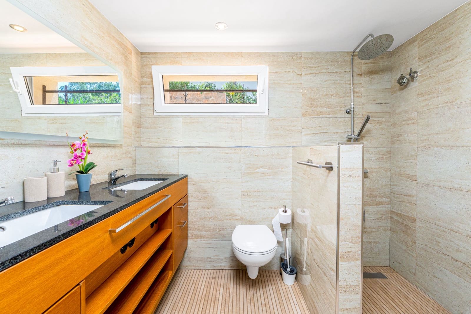 3 bedroom Villa for sale in Albir with pool garage - € 795,000 (Ref: 9494941)