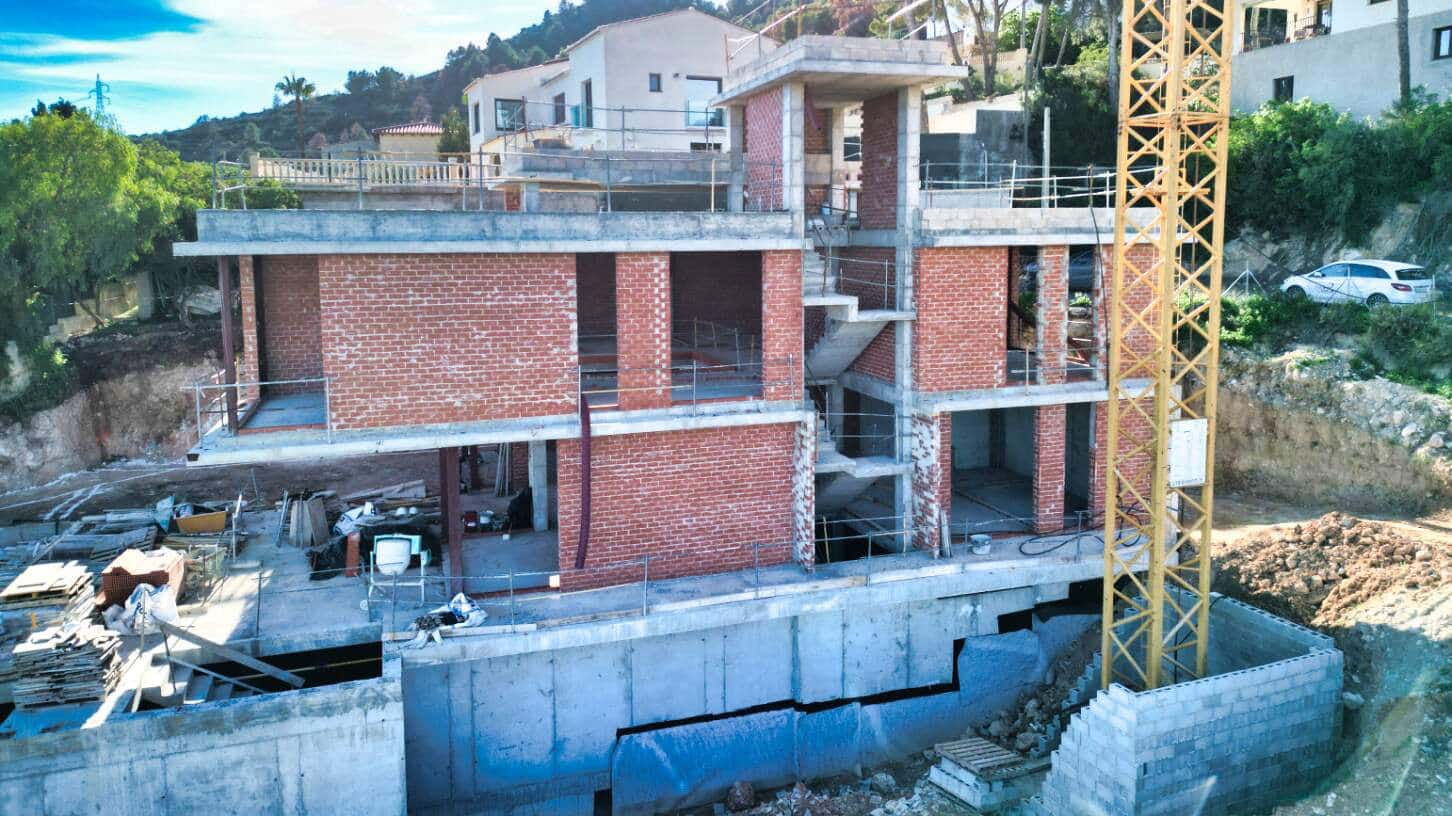 5 sypialnia Willa na sprzedaż w Calpe / Calp z basenem garażem - 2 995 000 € (Ref: 9494942)