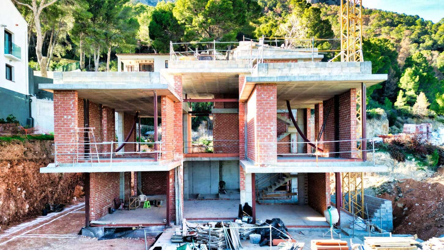 5 sypialnia Willa na sprzedaż w Calpe / Calp z basenem garażem - 2 995 000 € (Ref: 9494942)