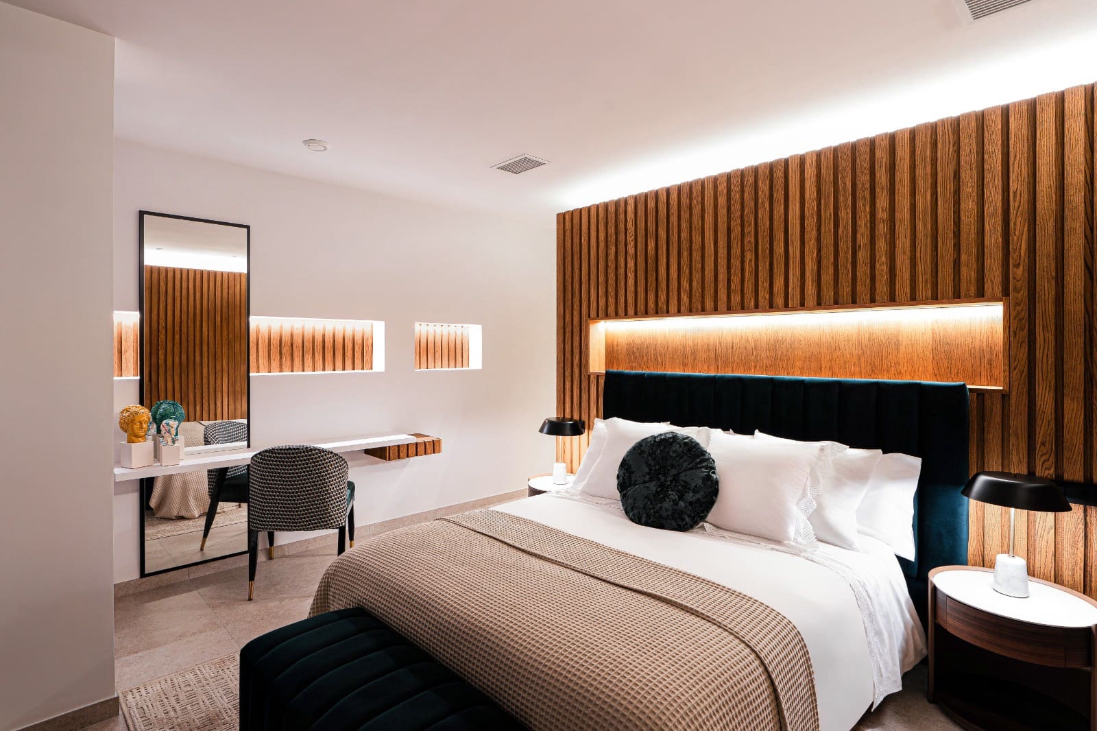 4 sypialnia Willa na sprzedaż w La Nucia z basenem garażem - 1 150 000 € (Ref: 9494943)