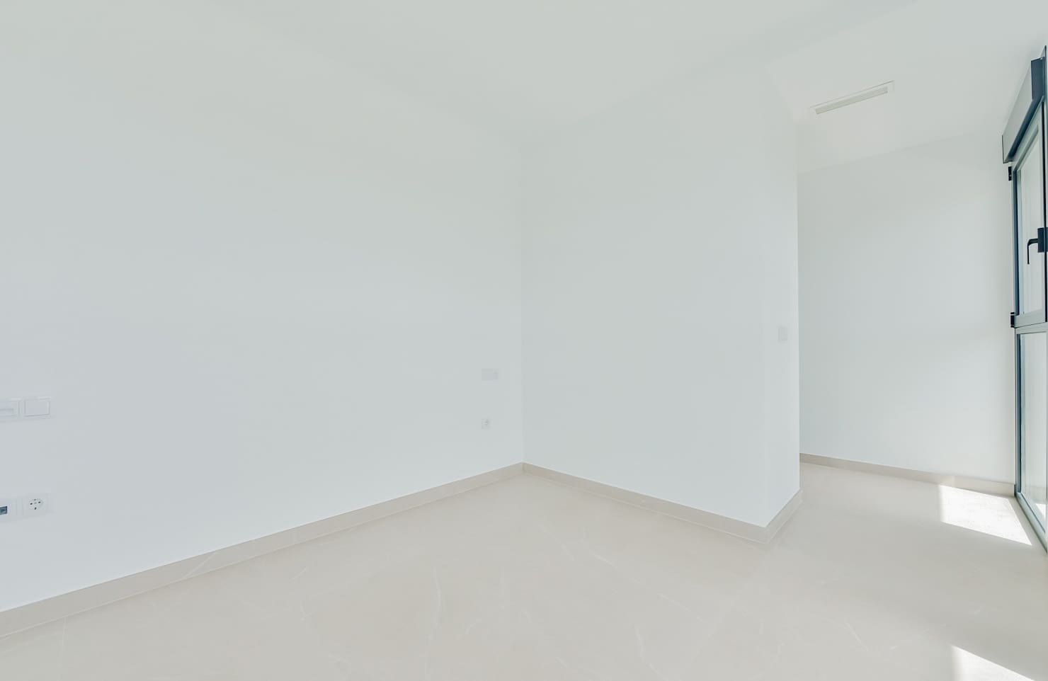 3 soverom Leilighet til salgs i Calpe / Calp med svømmebasseng garasje - € 1 350 000 (Ref: 9494944)