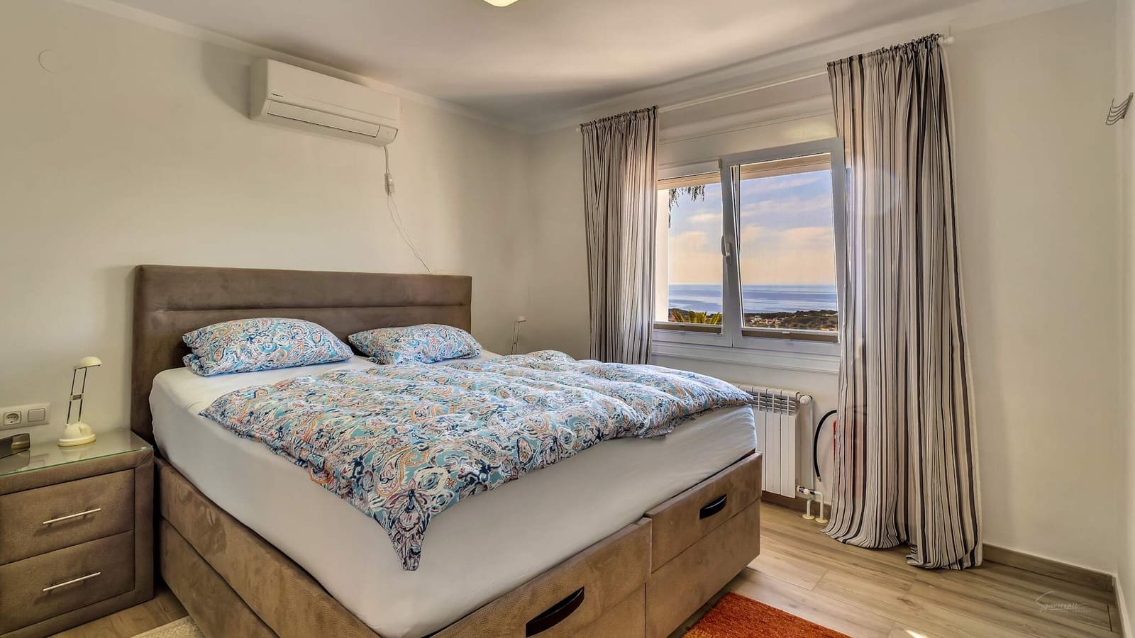 4 bedroom Villa for sale in Teulada with garage - € 1,390,000 (Ref: 9496634)