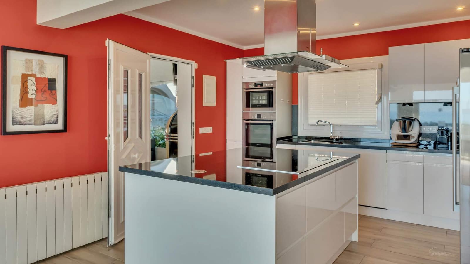 4 bedroom Villa for sale in Teulada with garage - € 1,390,000 (Ref: 9496634)