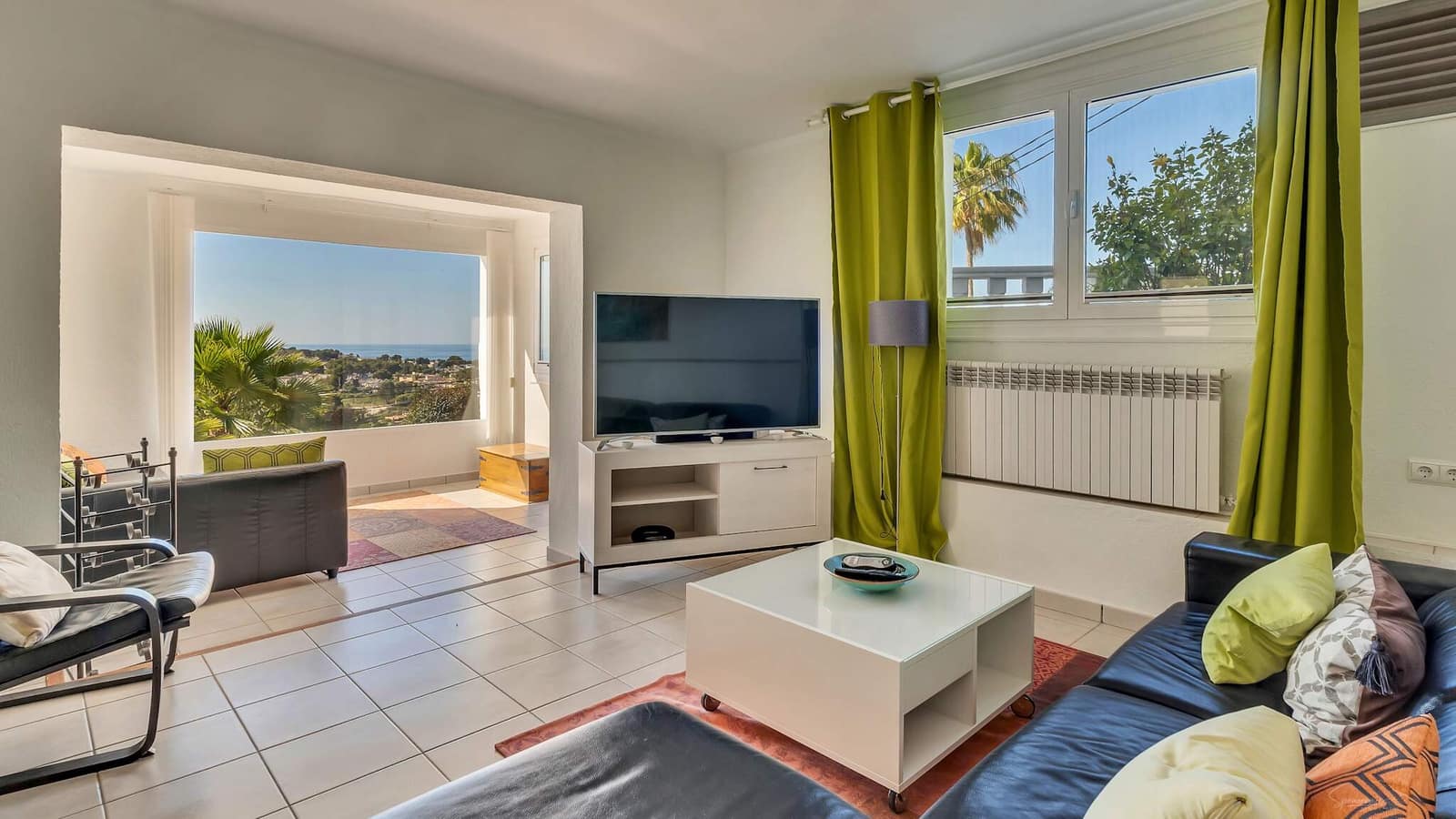 4 bedroom Villa for sale in Teulada with garage - € 1,390,000 (Ref: 9496634)