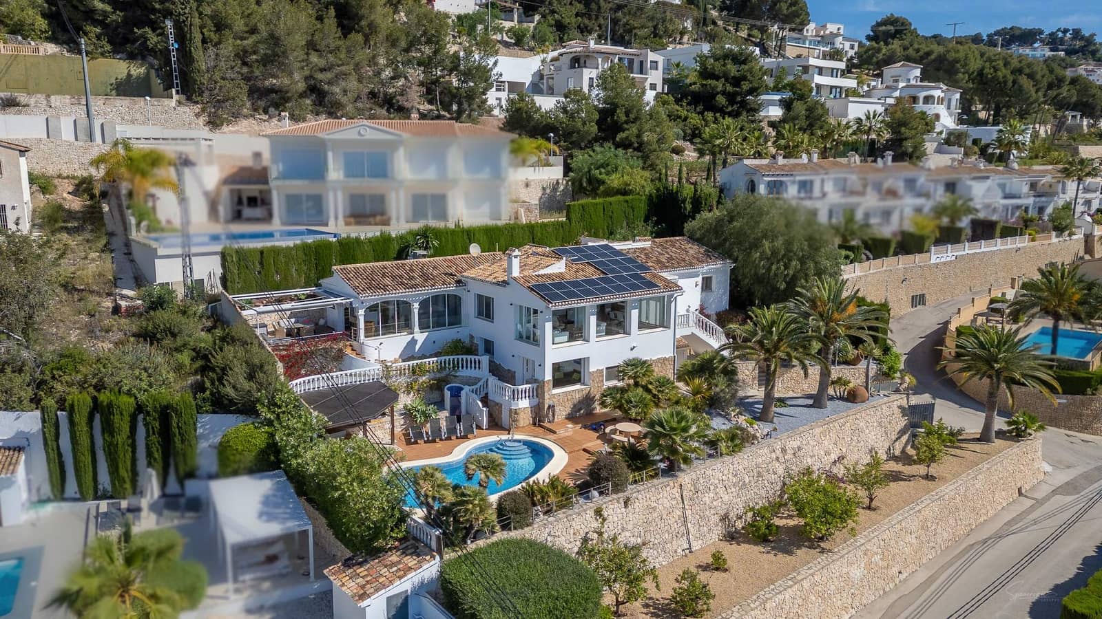 4 bedroom Villa for sale in Teulada with garage - € 1,390,000 (Ref: 9496634)