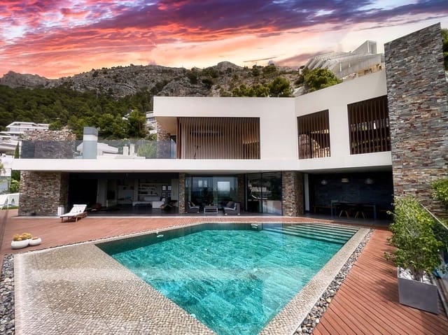 4 quarto Moradia para venda em Altea com piscina garagem - 2 650 000 € (Ref: 9499898)