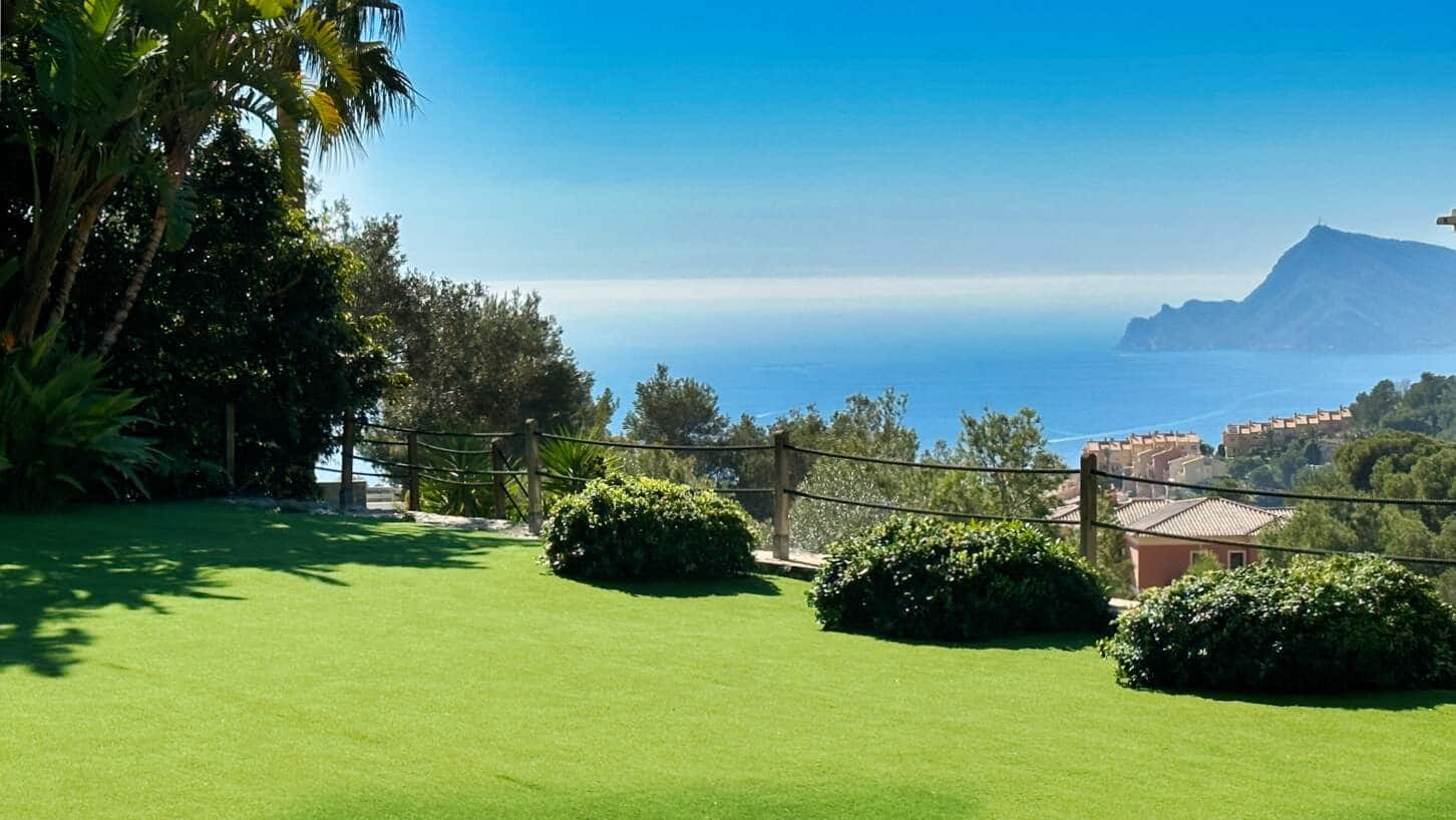 4 makuuhuone Huvila myytävänä paikassa Altea mukana uima-altaan 
autotalli - 2 650 000 € (Ref: 9499898)