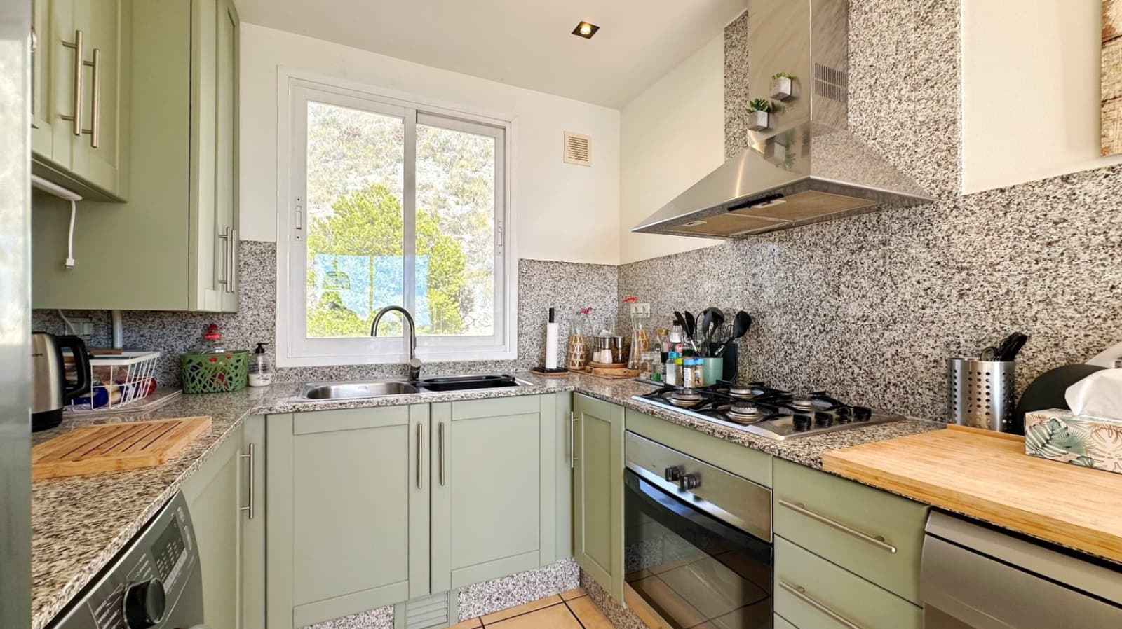 2 slaapkamer Penthouse te koop in Altea la Vella met zwembad garage - € 410.000 (Ref: 9500795)