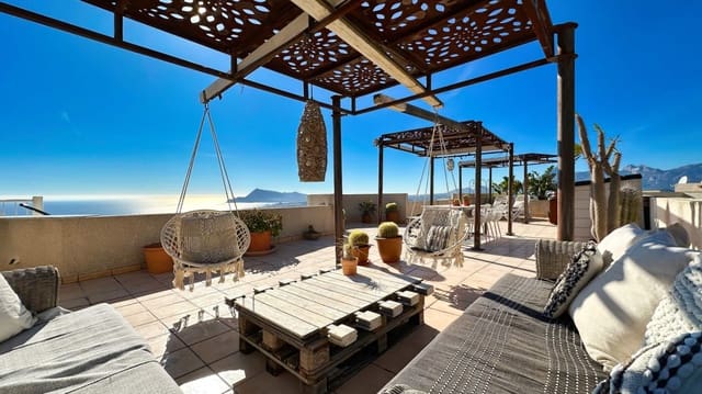 2 slaapkamer Penthouse te koop in Altea la Vella, Altea met zwembad garage - € 410.000 (Ref: 9500795)