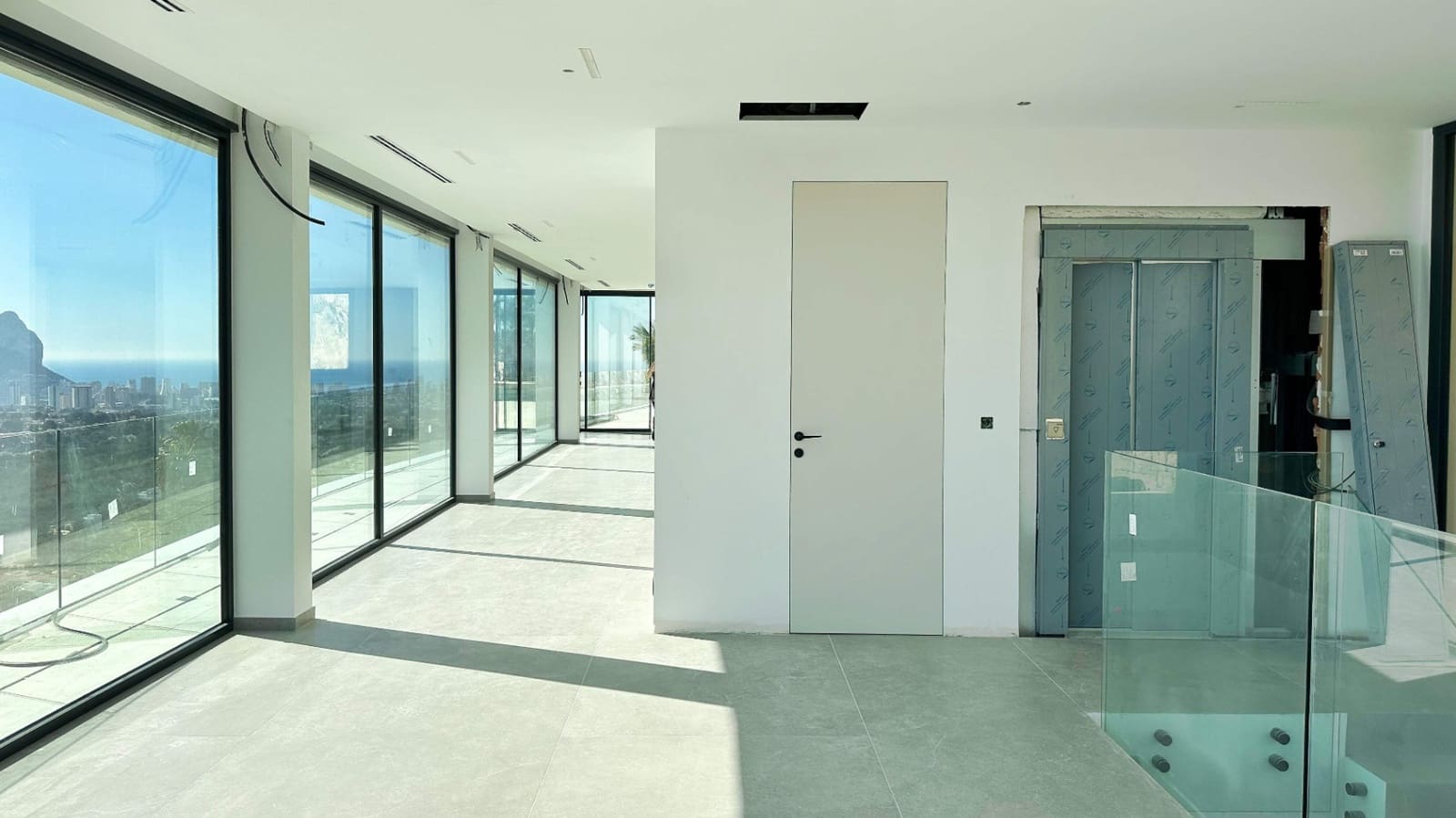 4 bedroom Villa for sale in Benissa with pool garage - € 3,900,000 (Ref: 9510291)