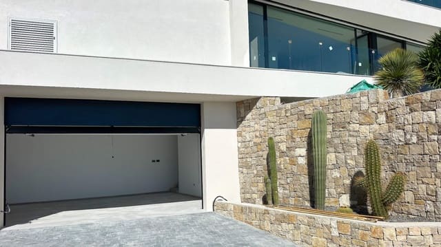 4 soverom Villa til salgs i Benissa med svømmebasseng garasje - € 3 900 000 (Ref: 9510291)