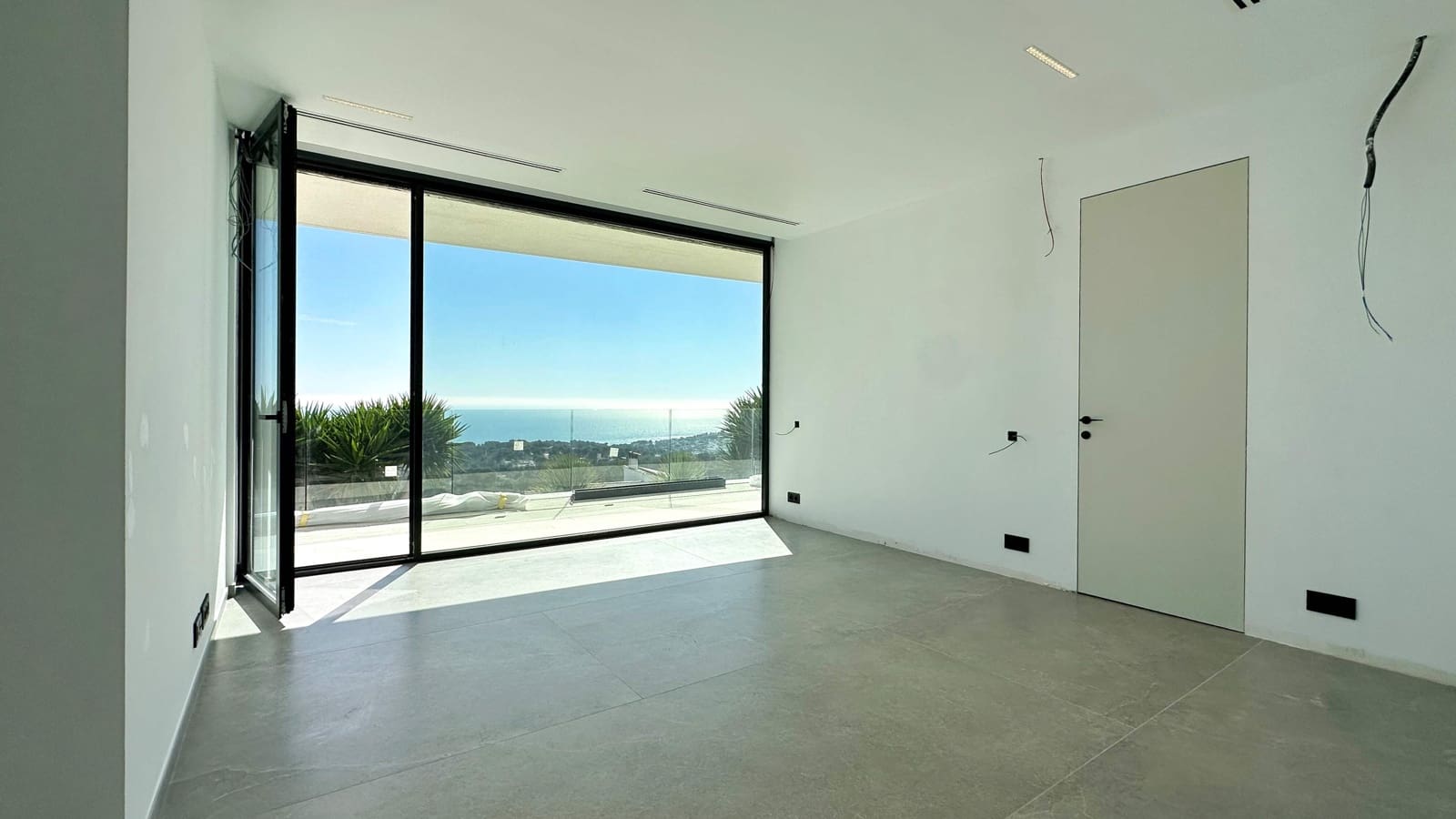 4 bedroom Villa for sale in Benissa with pool garage - € 3,900,000 (Ref: 9510291)