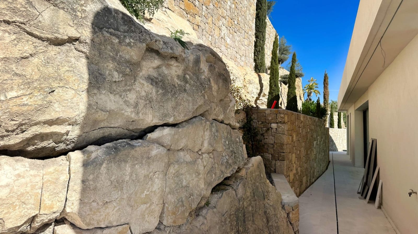 4 bedroom Villa for sale in Benissa with pool garage - € 3,900,000 (Ref: 9510291)