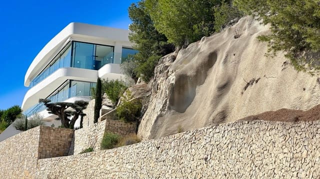 4 slaapkamer Villa te koop in Benissa met zwembad - € 3.900.000 (Ref: 9510291)