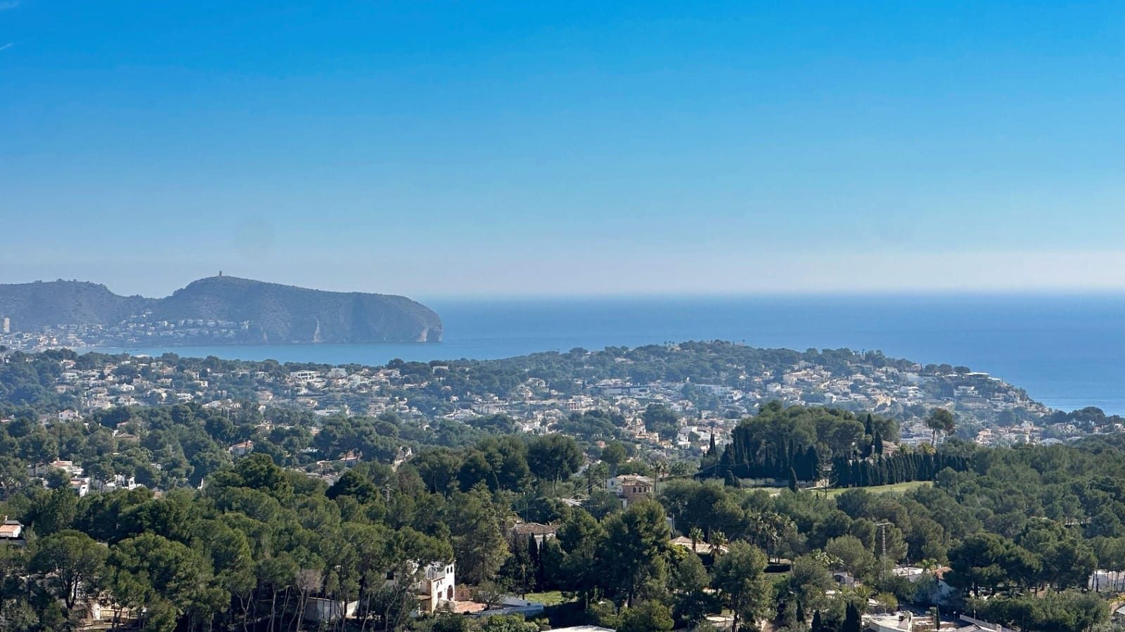 4 bedroom Villa for sale in Benissa with pool garage - € 3,900,000 (Ref: 9510291)