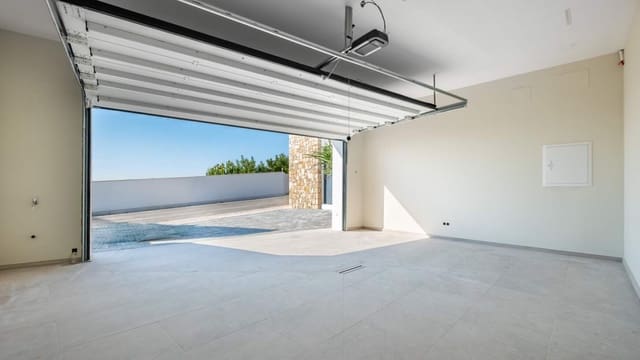 4 soverom Villa til salgs i Benissa med svømmebasseng garasje - € 3 900 000 (Ref: 9510291)