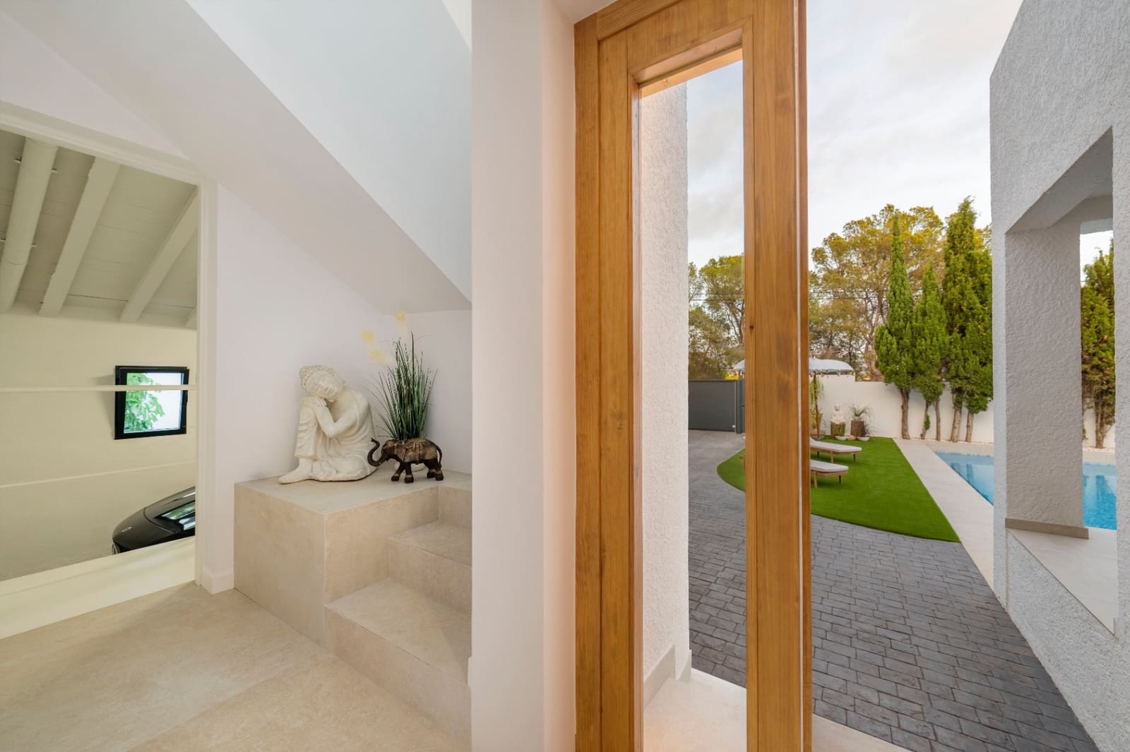 4 bedroom Villa for sale in Altea with pool garage - € 1,450,000 (Ref: 9516267)