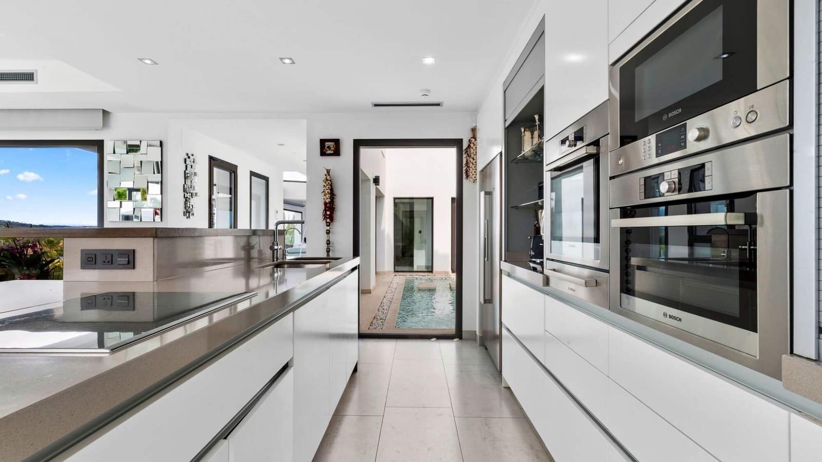 5 sovrum Villa till salu i Javea / Xabia med pool garage - 2 350 000 € (Ref: 9525798)