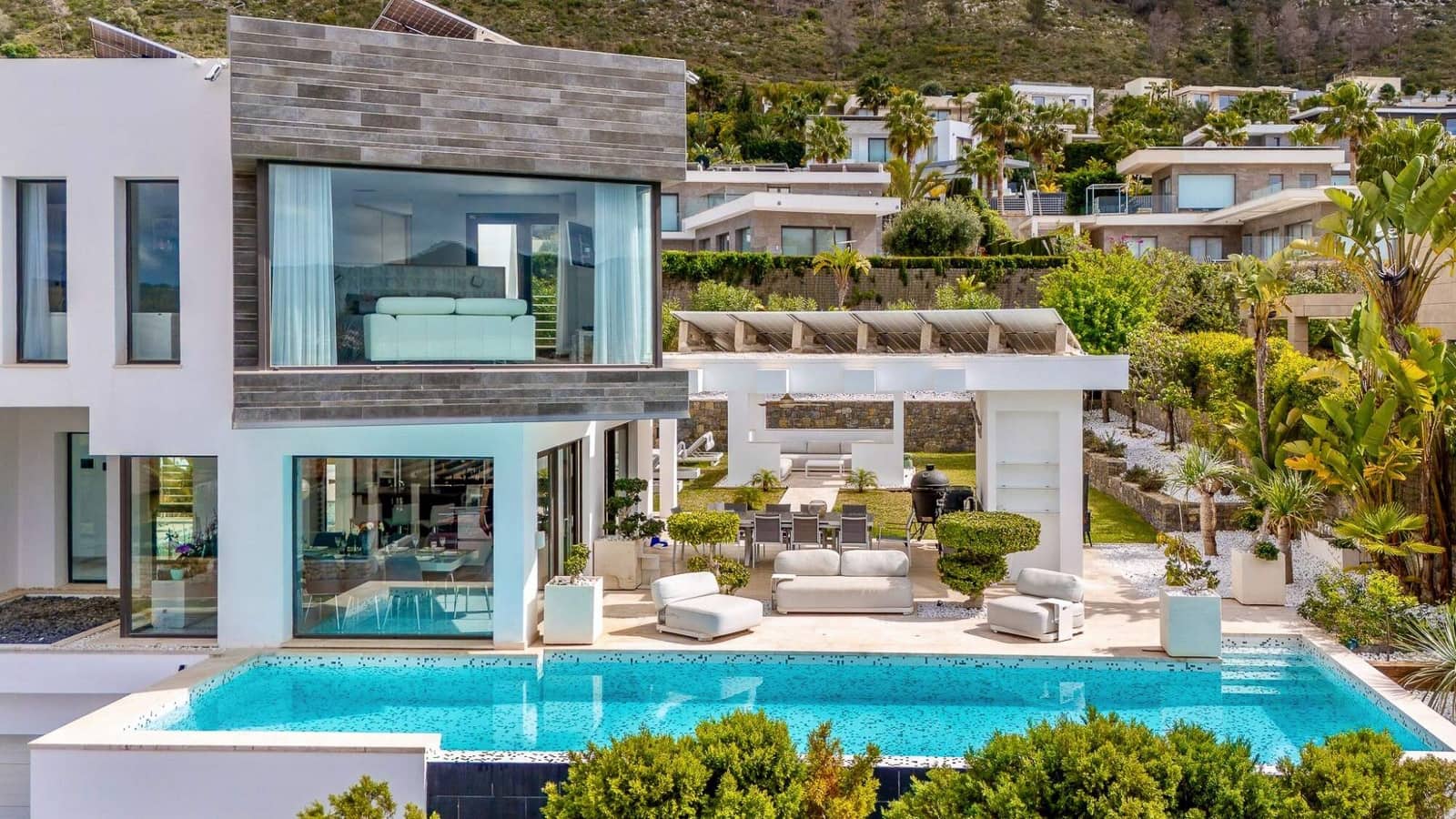 5 sovrum Villa till salu i Javea / Xabia med pool garage - 2 350 000 € (Ref: 9525798)