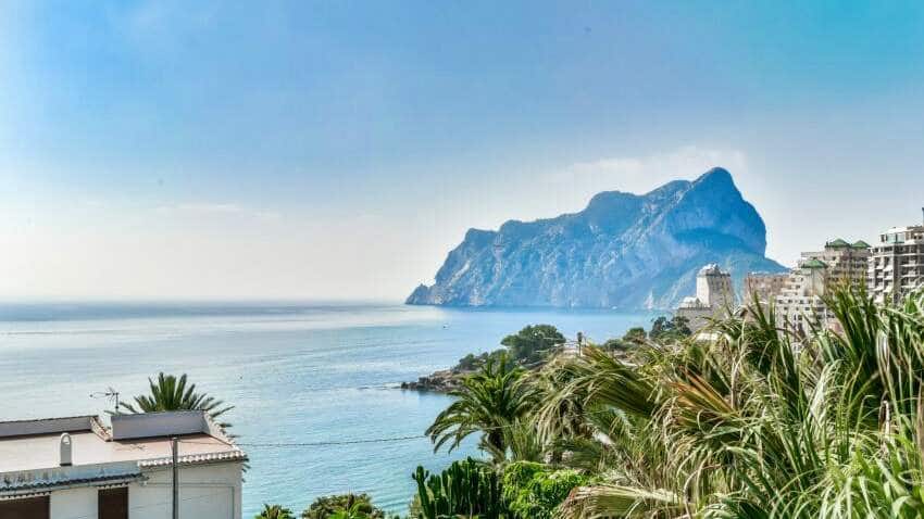 5 soverom Villa til salgs i Calpe / Calp med svømmebasseng garasje - € 3 900 000 (Ref: 9532908)