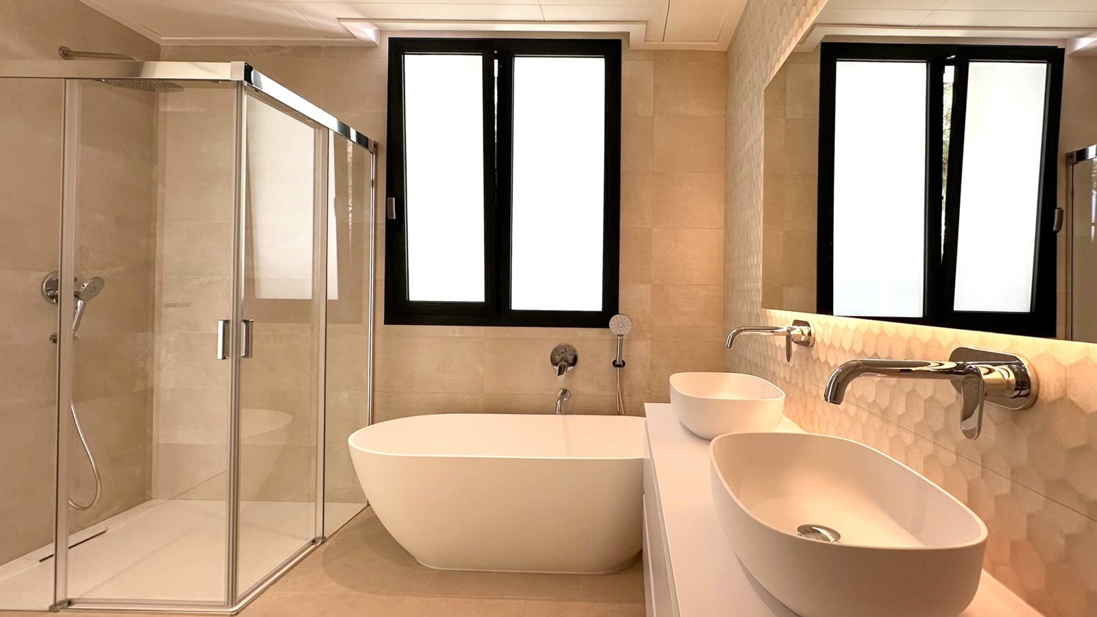 5 soverom Villa til salgs i Calpe / Calp med svømmebasseng garasje - € 3 900 000 (Ref: 9532908)