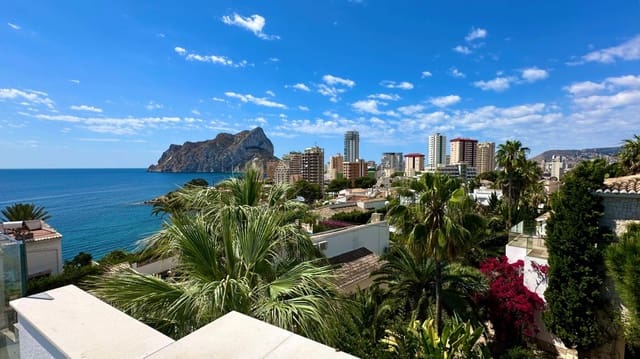 5 soveværelse Villa til salg i Calpe / Calp med swimmingpool garage - € 3.900.000 (Ref: 9532908)