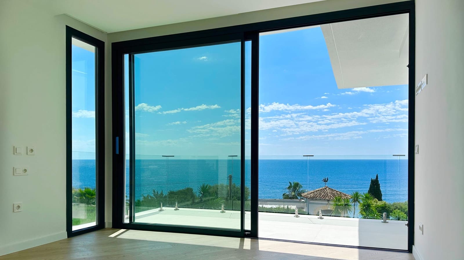 5 soverom Villa til salgs i Calpe / Calp med svømmebasseng garasje - € 3 900 000 (Ref: 9532908)