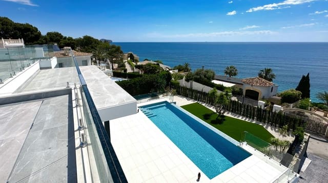 5 soveværelse Villa til salg i Calpe / Calp med swimmingpool garage - € 3.900.000 (Ref: 9532908)