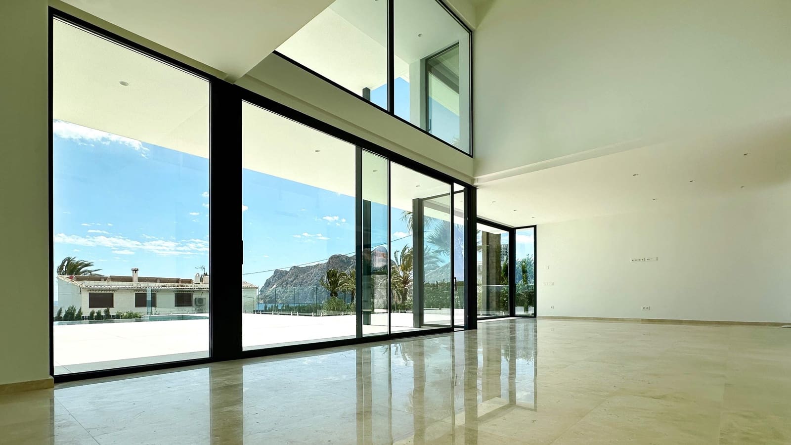 5 soverom Villa til salgs i Calpe / Calp med svømmebasseng garasje - € 3 900 000 (Ref: 9532908)