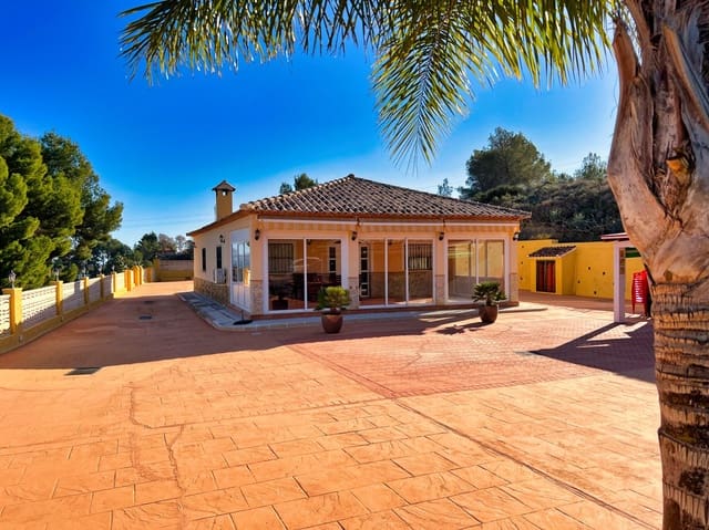 4 quarto Quinta/Casa Rural para venda em La Nucia com garagem - 1 500 000 € (Ref: 9536691)