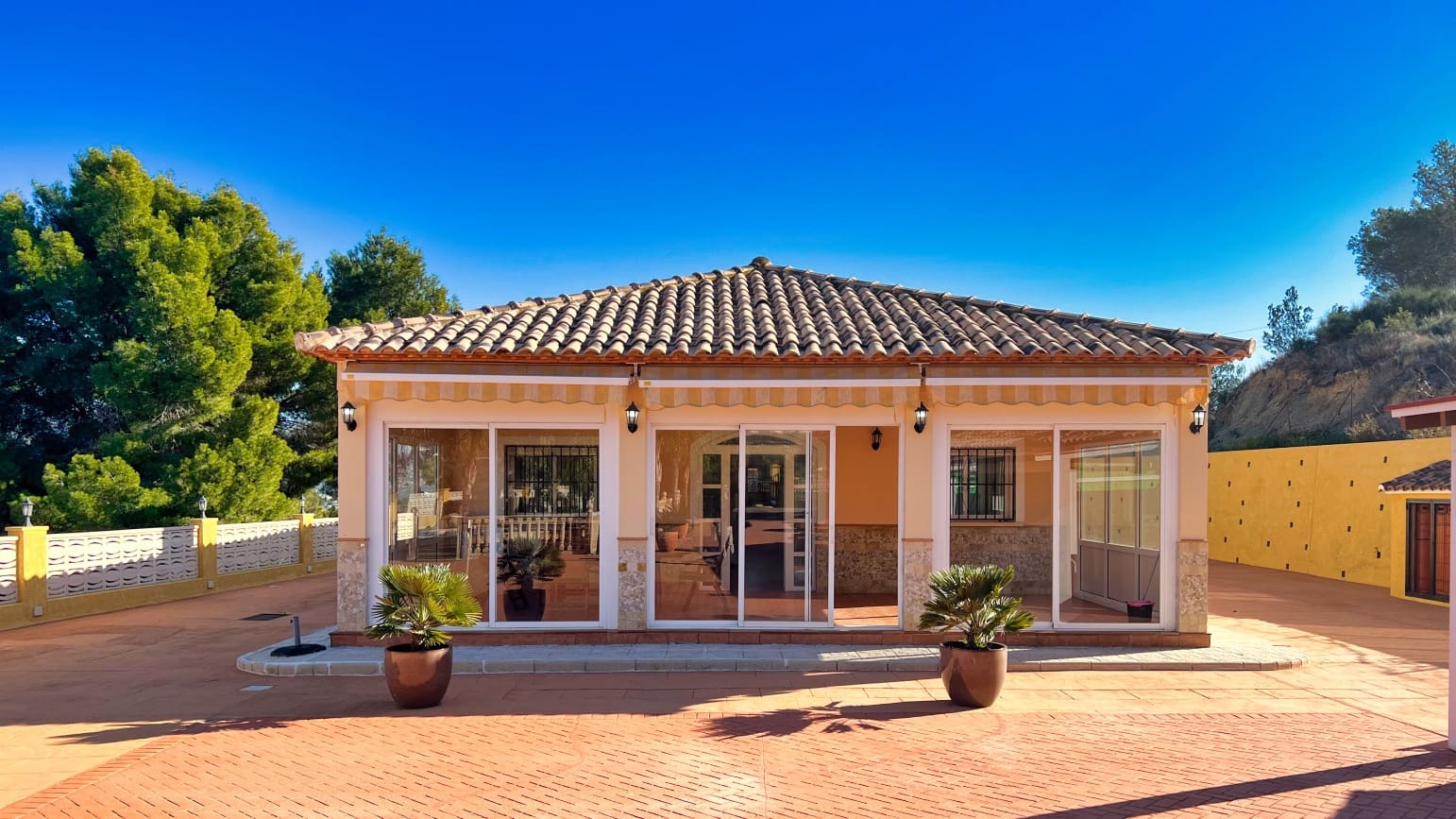 4 quarto Quinta/Casa Rural para venda em La Nucia com garagem - 1 500 000 € (Ref: 9536691)