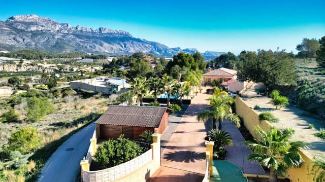 4 quarto Quinta/Casa Rural para venda em La Nucia com garagem - 1 500 000 € (Ref: 9536691)