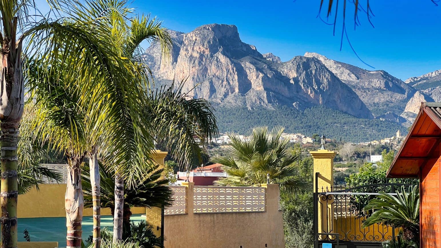 4 quarto Quinta/Casa Rural para venda em La Nucia com garagem - 1 500 000 € (Ref: 9536691)