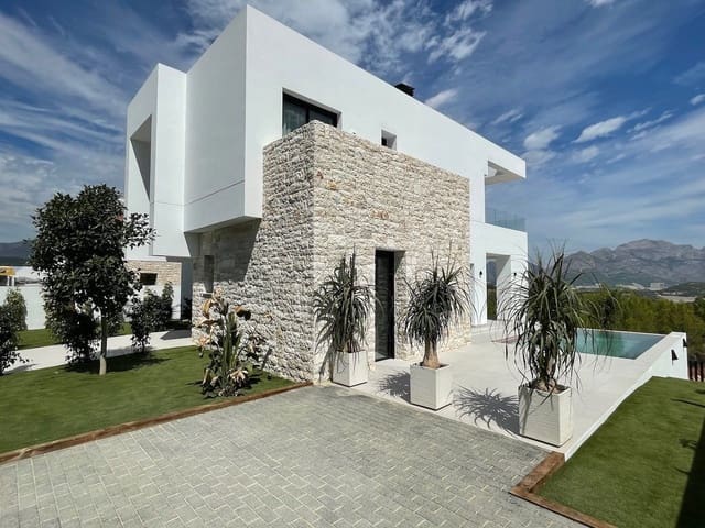 Chalet de 3 habitaciones en Polop en venta con piscina garaje - 860.000 € (Ref: 9536692)