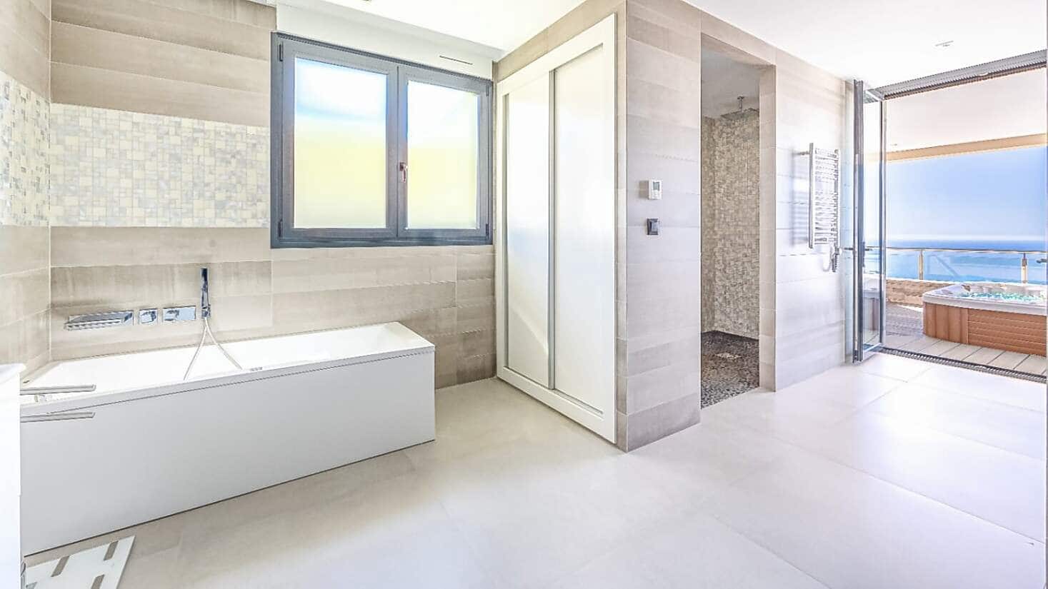 5 quarto Moradia para venda em Altea com piscina garagem - 3 500 000 € (Ref: 9536694)